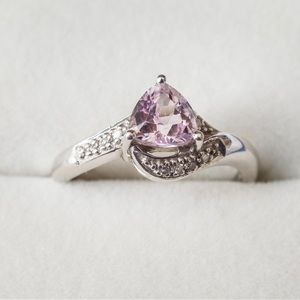 18KT White Gold, Kunzite & Diamond Ring NWOT - Appraisal Inc.